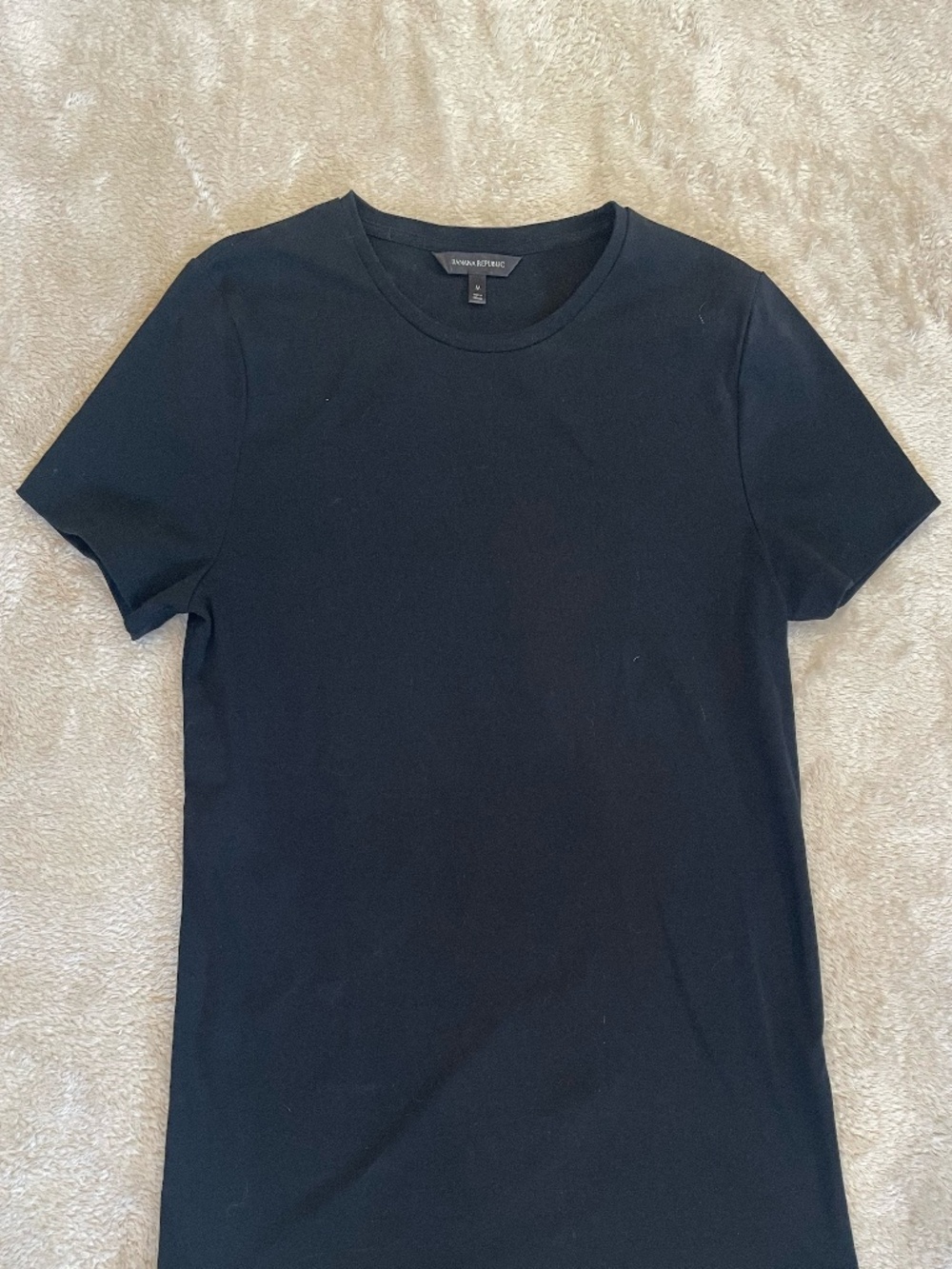 Black Banana Republic T-shirt. Size M